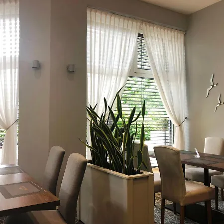 Morskie Oko 3* Jurata