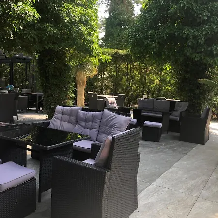 Hotel Morskie Oko 3*