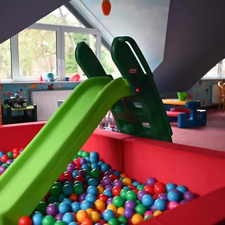 Hotel Morskie Oko 3*