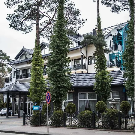 Morskie Oko Hotel Jurata