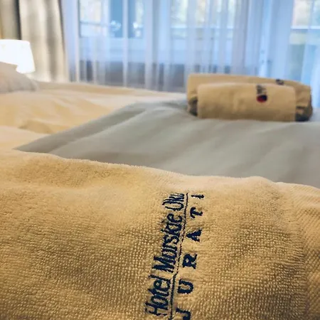 Hotel Morskie Oko 3*