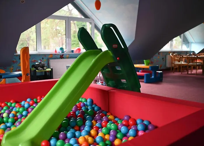 Hotel Morskie Oko 3*