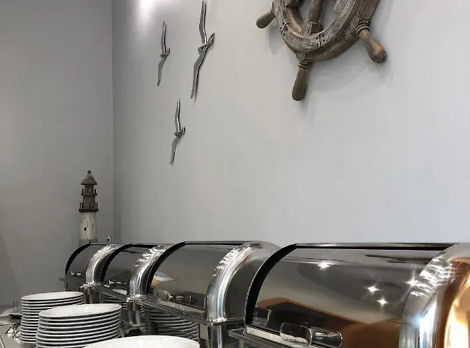 Hotel Morskie Oko 3*